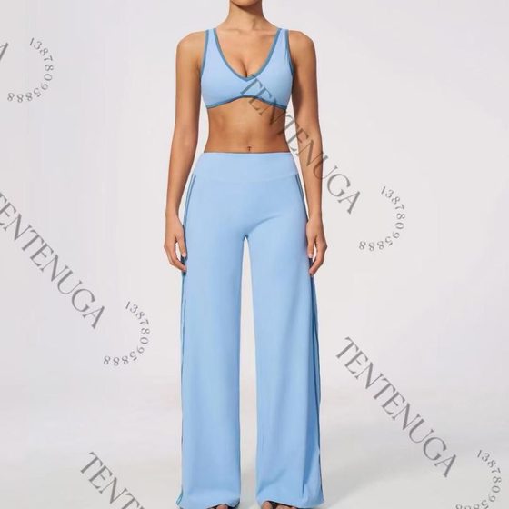 Ensemble jogging bleu ciel