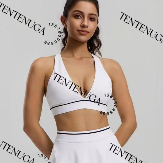 Ensemble brassière & jupe-short